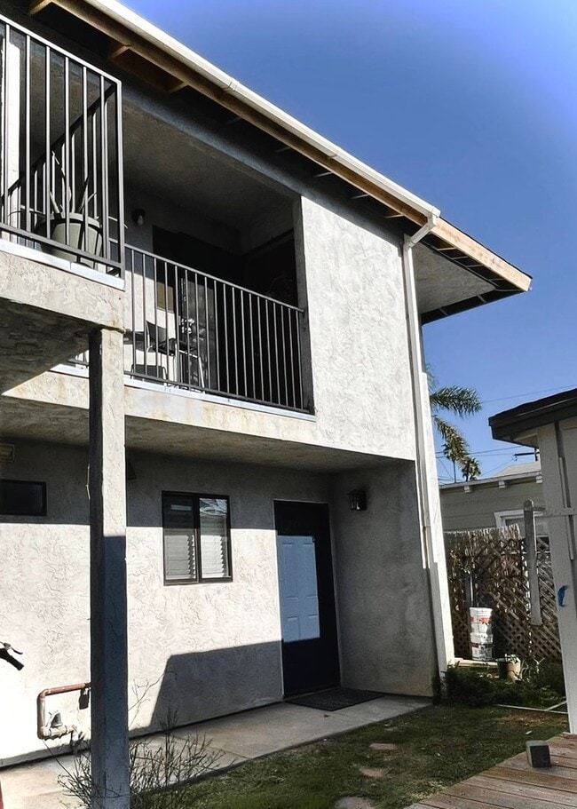 Building Photo - 4870 Long Branch Ave Unit 4872-C