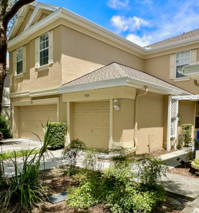 Photo - 9828 Fan Palm Way