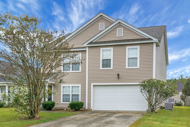 124 Larkspur Dr