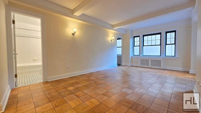 Oversized 3rd-Floor Studio with a Separate Windowed Kitchen in the West Village