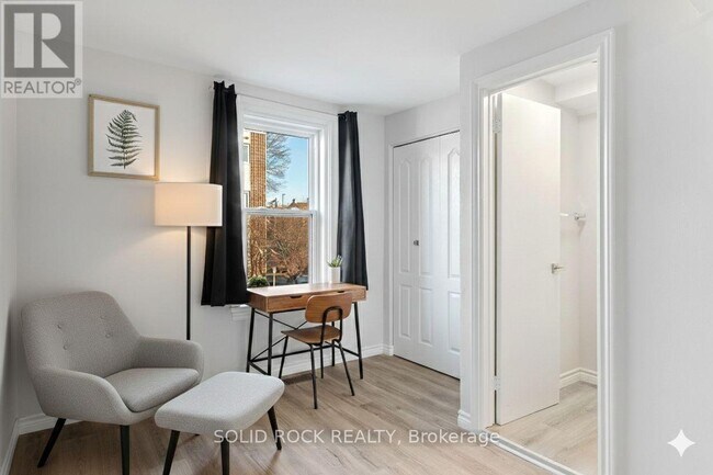 Photo - 420 Arlington Ave Unité 1