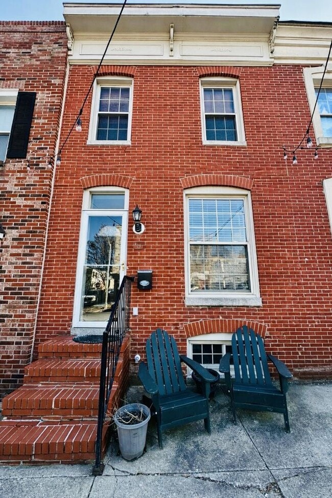 Photo - 2517 Foster Ave