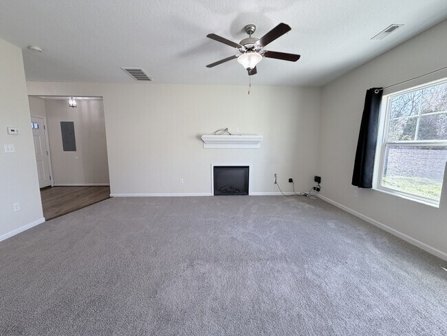 Photo - 5153 Richard Rd