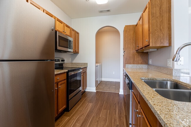 1BR, 1BA