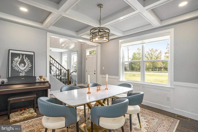 Photo - 340 Wartman Rd