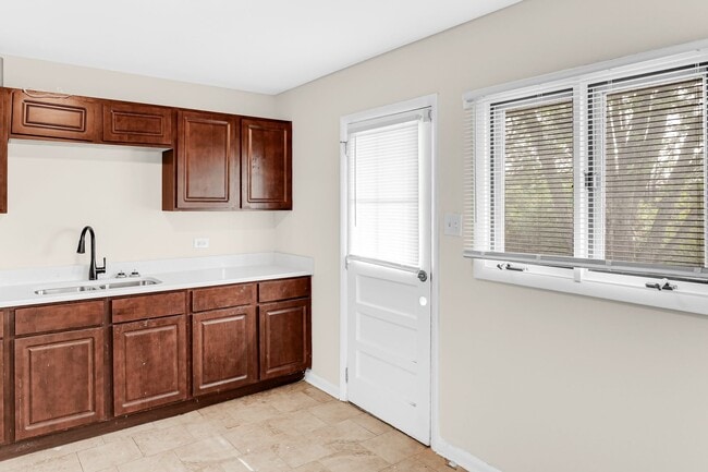 Photo - 22243 Karlov Ave