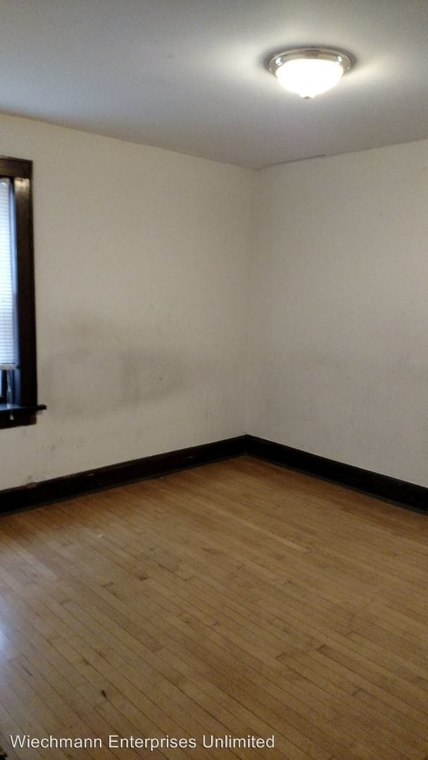 Photo - 2856-2862 N Bartlett Ave