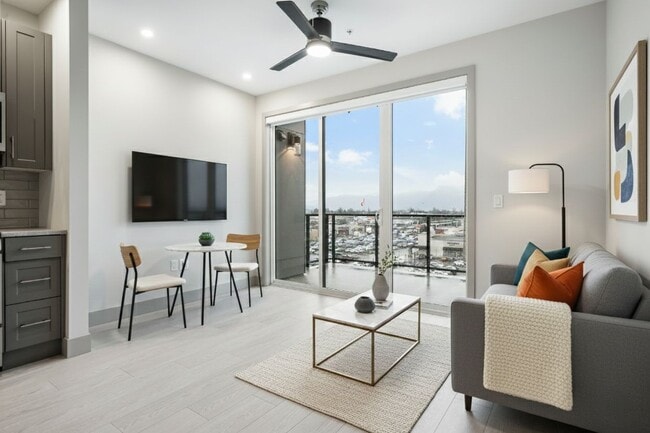 Photo - 45547-45547 Knight Rd