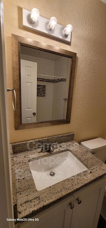 Photo - 804 N 10th St