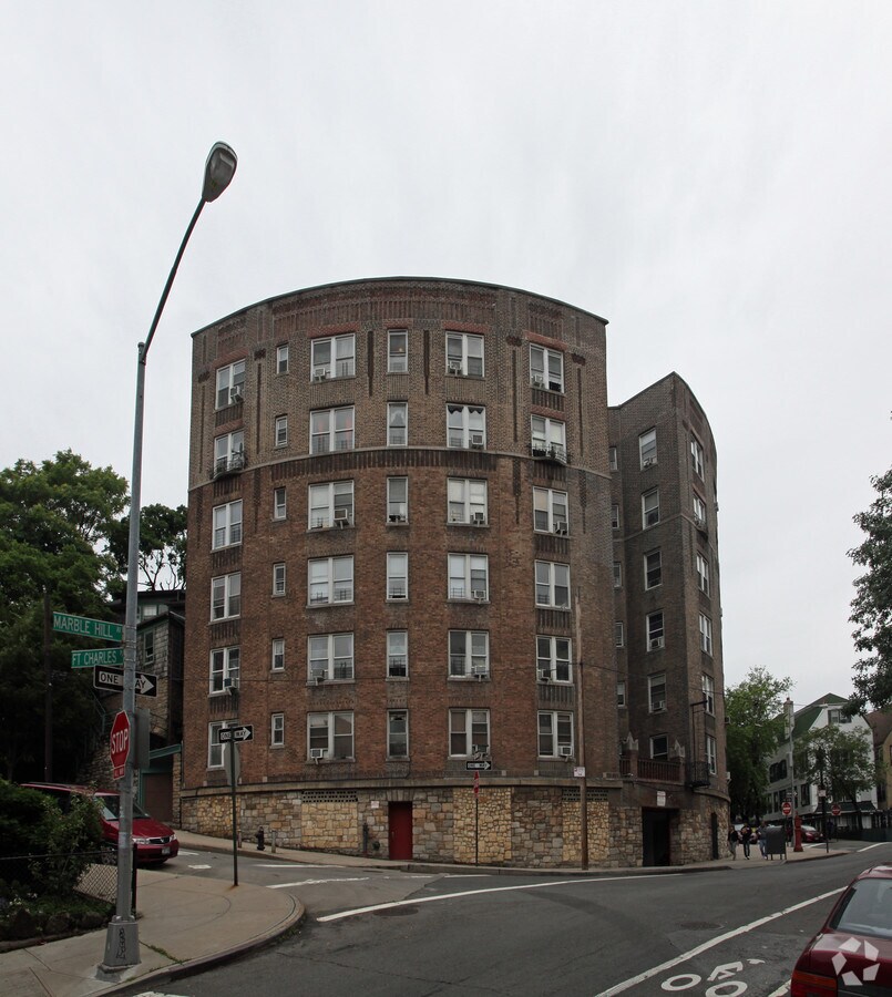 108 W 227th Street - 108 W 227th St