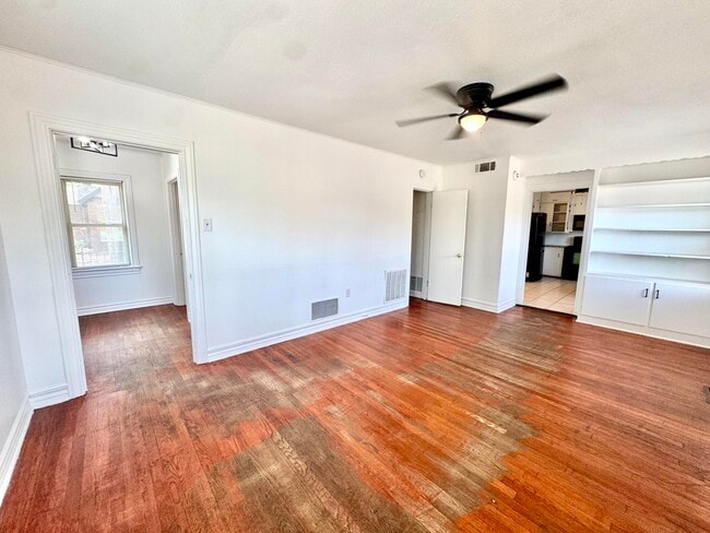 Photo - 1602 Avenue X