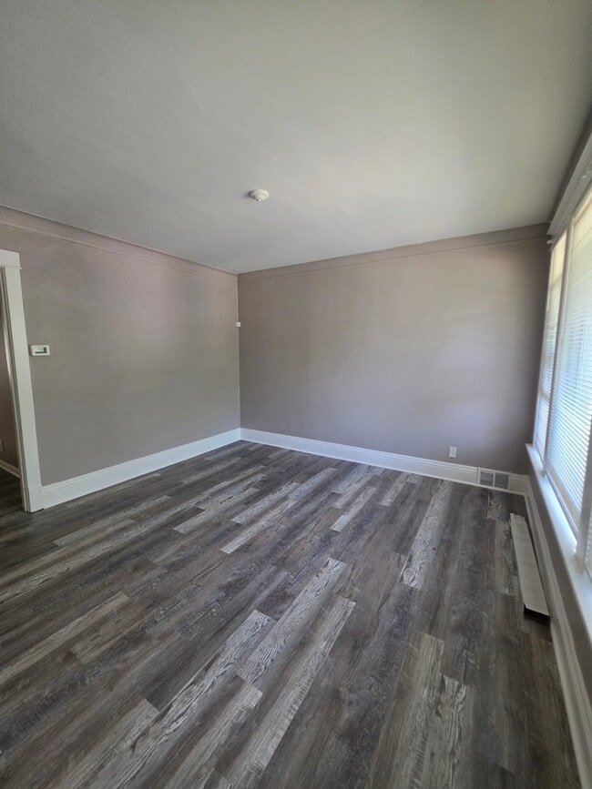 Photo - 309 E 120th Pl