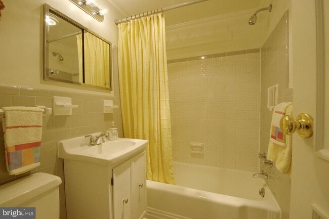 Photo - 10201 Grosvenor Pl Unit 628