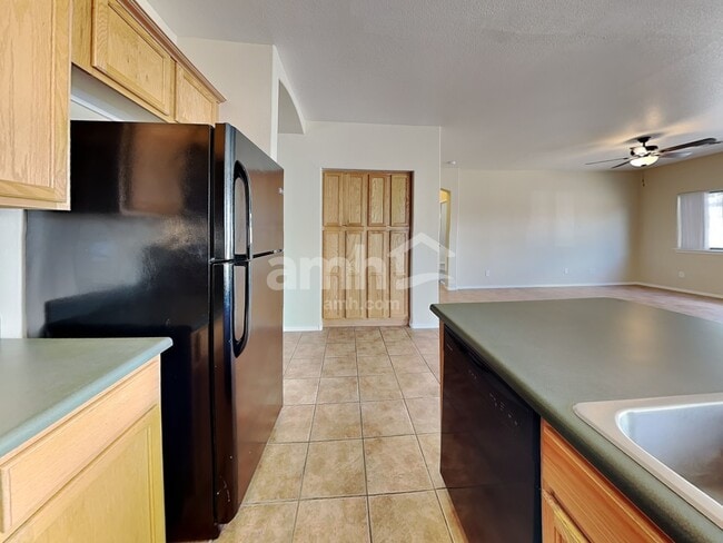 Photo - 11852 W Cambridge Ave