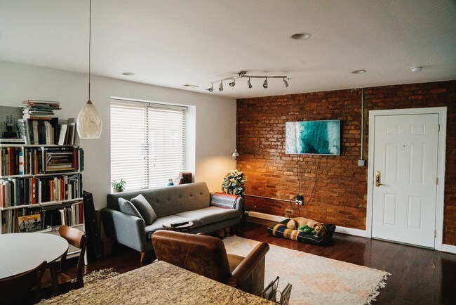 Photo - 5401 9th St NW Unit 201