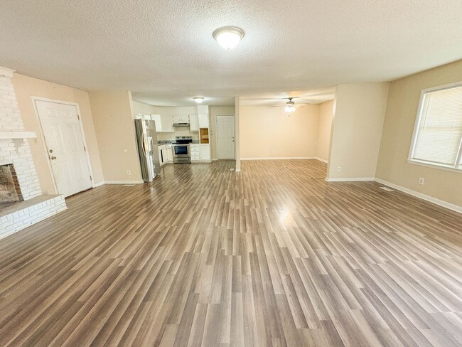 Photo - Coming Soon! 3 Bedroom 2 Bathroom- Pets Allowed!