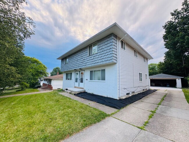 Photo - 8215 Crudele Dr Unit 8217 Crudele Dr