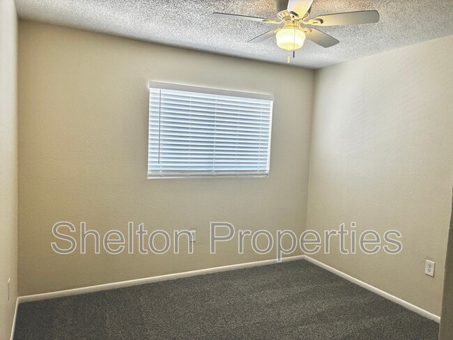 Photo - 860 E Brown Rd