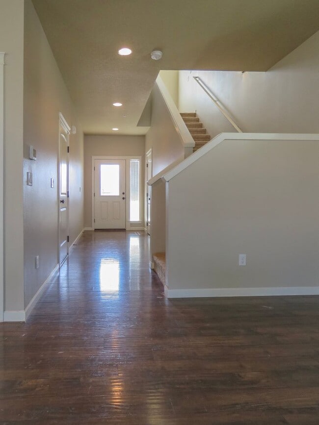 Photo - 3 Bedroom Corner lot Coming Soon in Carlton !