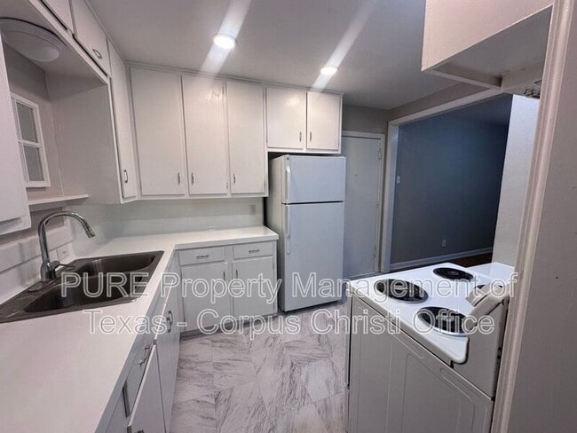 Photo - 538 Chase Dr