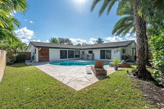 Photo - 2197 NE 61st Ct