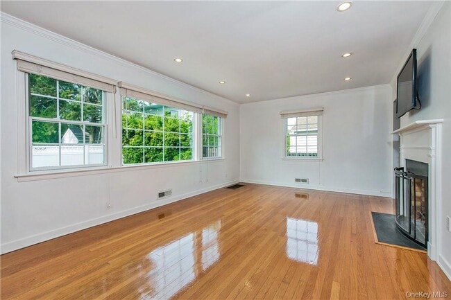 Photo - 74 Dearborn Ave