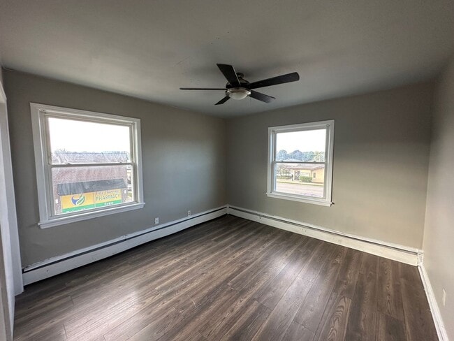 Photo - 7105 W Capitol Dr Unit 2
