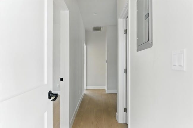 Photo - 1172 N Wilton Pl Unidad 1172