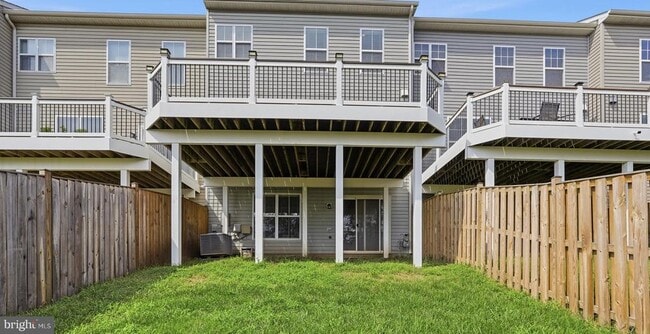 Building Photo - 42615 Beckett Terrace