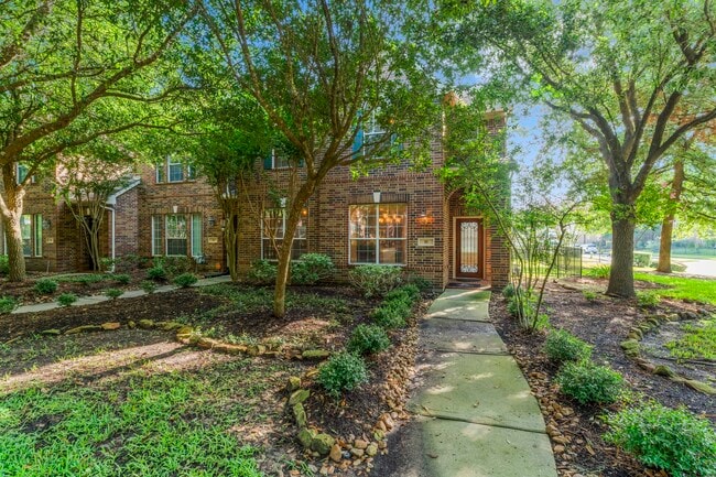 Building Photo - 18 Umbria Ln