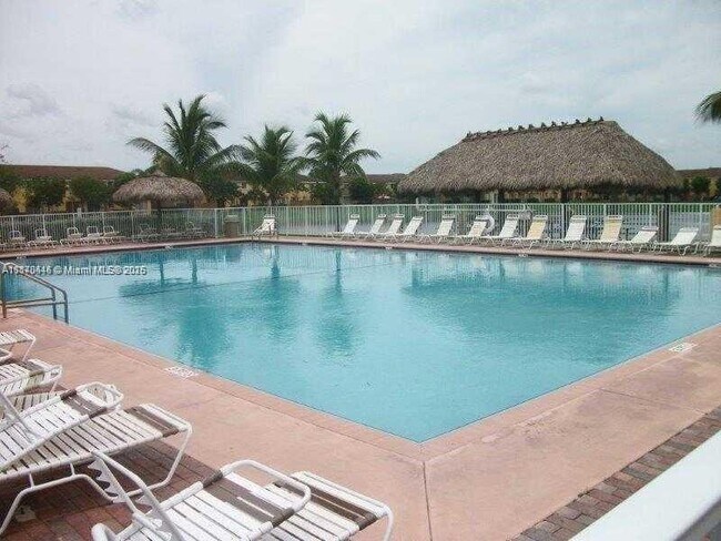 Photo - 2903 SE 17th Ave Condo Unit 205