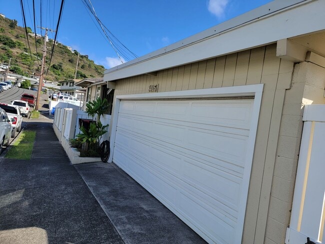 Large Upstairs Unit, Split AC, Renovated - Large Upstairs Unit, Split AC, Renovated Casa
