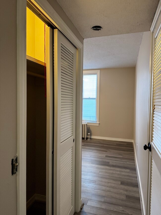 Photo - 66 Hamlet Ave Unit 1R