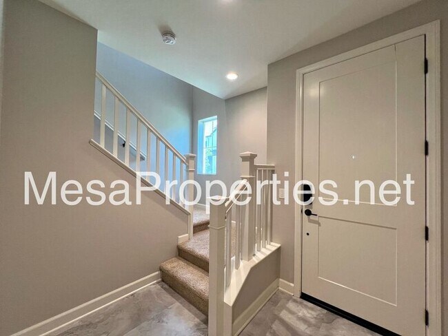 3880 S Oasis Paseo Unit 15