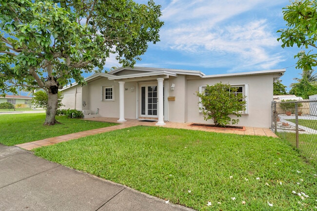 Photo - 361 SE 6th Ave