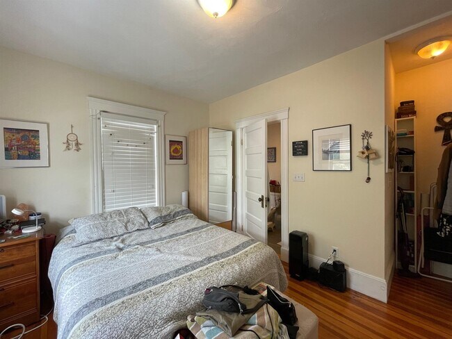 Photo - 183 Rindge Ave Unit 2