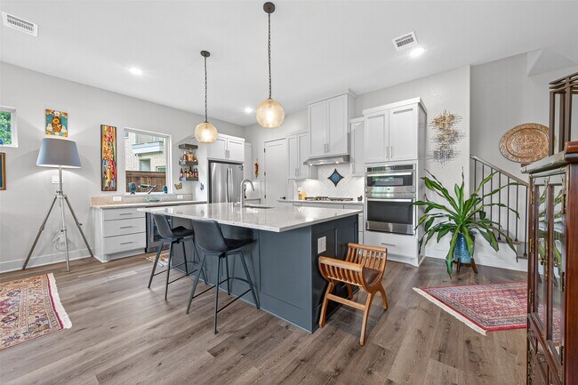 Photo - 9979 Pebble Glen Dr
