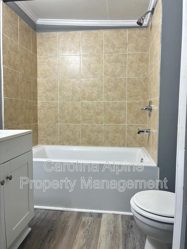Photo - 119 Broad St