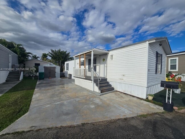 Photo - 17350 SW 232nd St