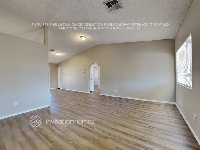 Photo - 10322 W Calle Del Oro