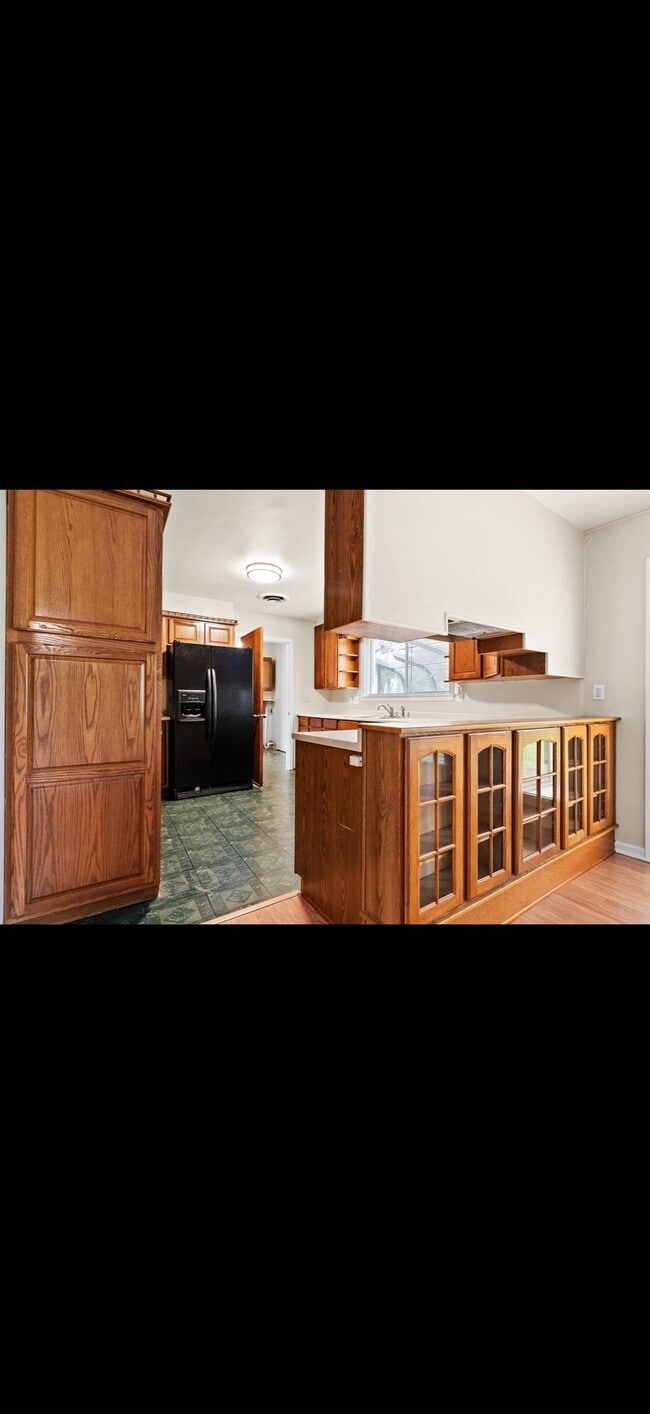 Photo - 13 Perkins St