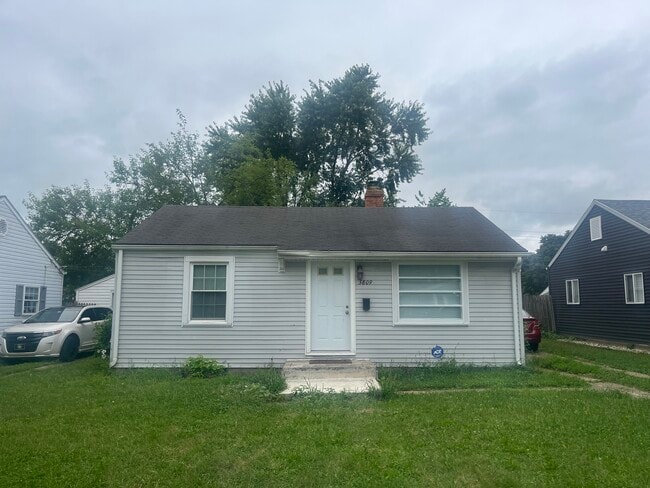 Building Photo - 3809 Fellows St