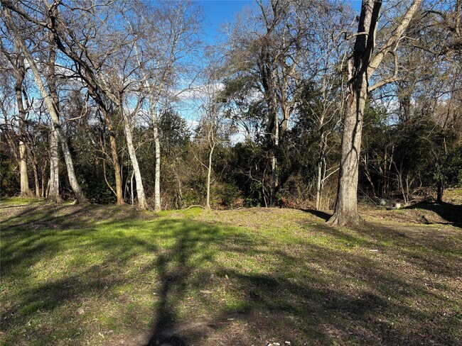 Photo - 100B Ross St