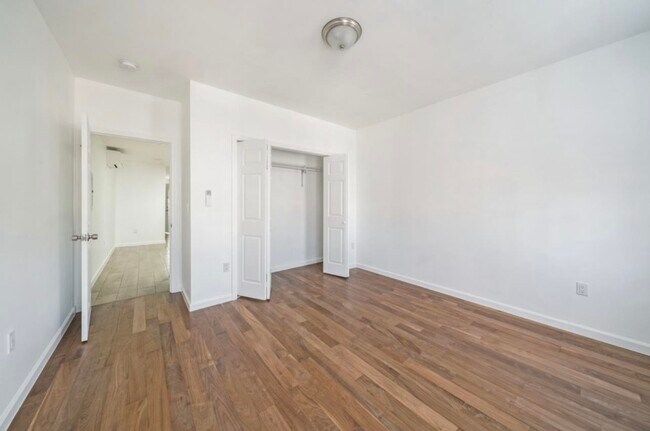 Photo - 18 Wallis Ave Unidad 3