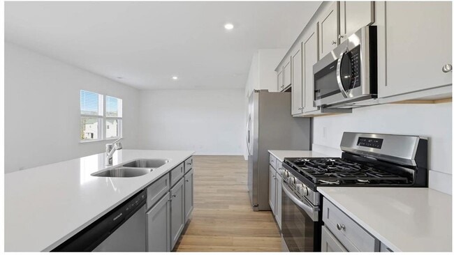 Photo - 38 Buck Crk Ln