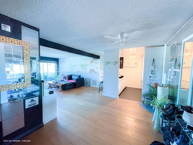 Photo - 5460 White Oak Ave Unit C315