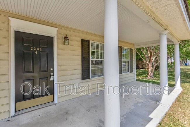 Photo - 2284 Kings Gate Ln