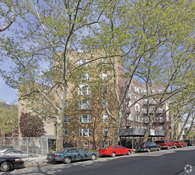 Photo - Crestwood Apartment