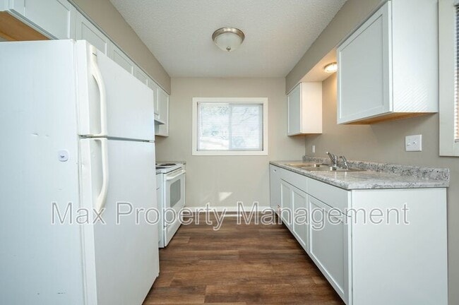 Photo - 3917 SW 3rd St