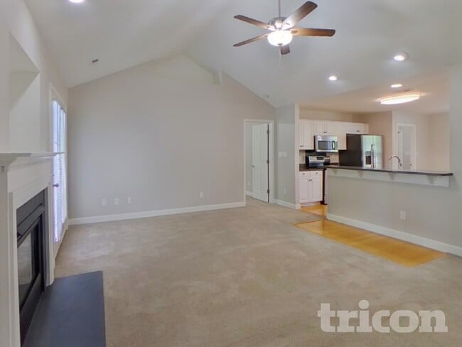Photo - 4407 Gladwood Ln